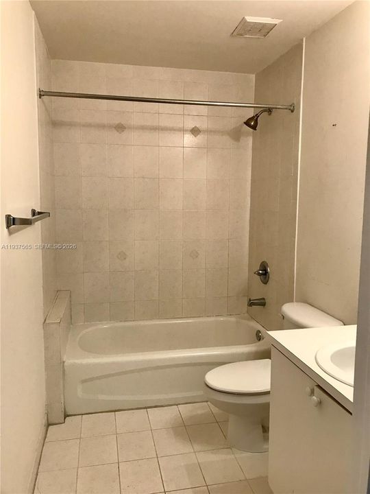 En Renta: $2,625 (3 camas, 2 baños, 1464 Pies cuadrados)