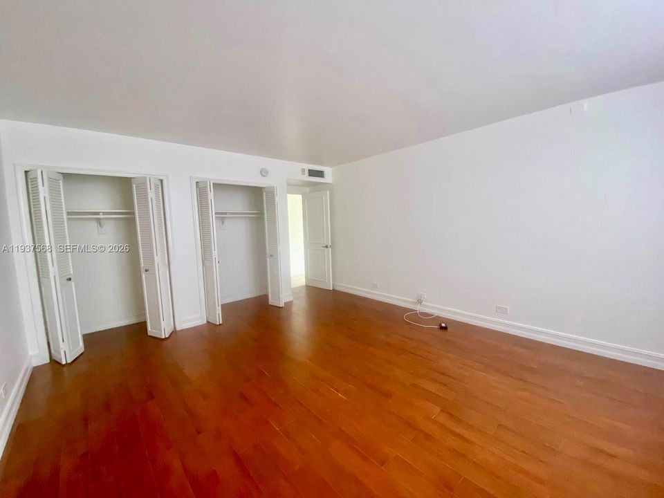 В аренду: $3,299 (2 спален, 3 ванн, 1950 Квадратных фут)