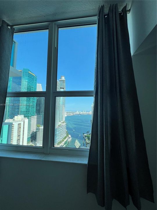 For Rent: $3,490 (2 beds, 2 baths, 1051 Square Feet)