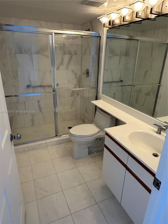 For Rent: $3,200 (2 beds, 2 baths, 1091 Square Feet)