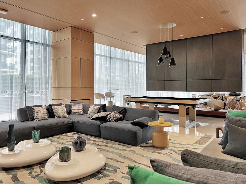 En Venta: $500,000 (1 camas, 1 baños, 738 Pies cuadrados)