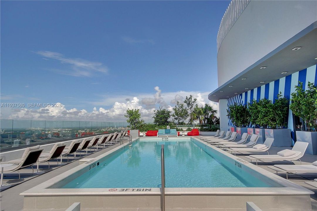 En Venta: $500,000 (1 camas, 1 baños, 738 Pies cuadrados)