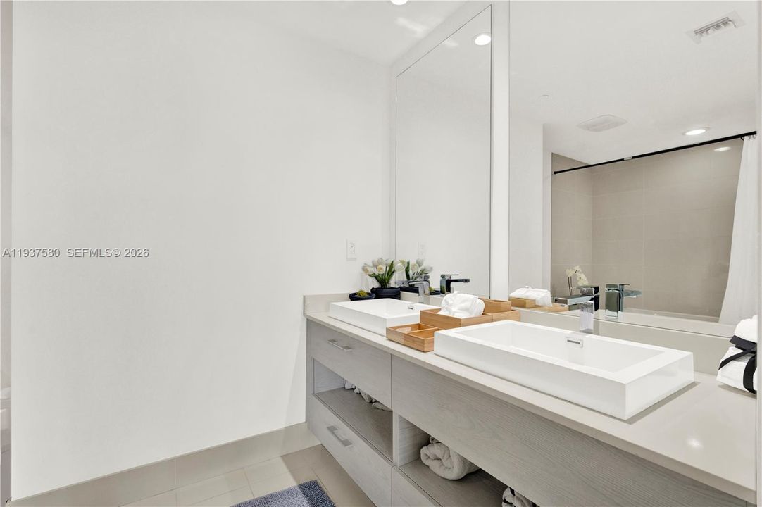 En Venta: $500,000 (1 camas, 1 baños, 738 Pies cuadrados)