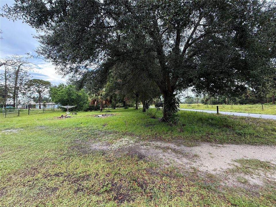 待售: $29,900 (0.17 acres)