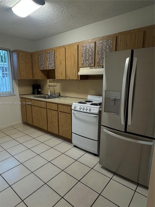 出租: $2,550 (2 贝兹, 1 浴室, 0 平方英尺)