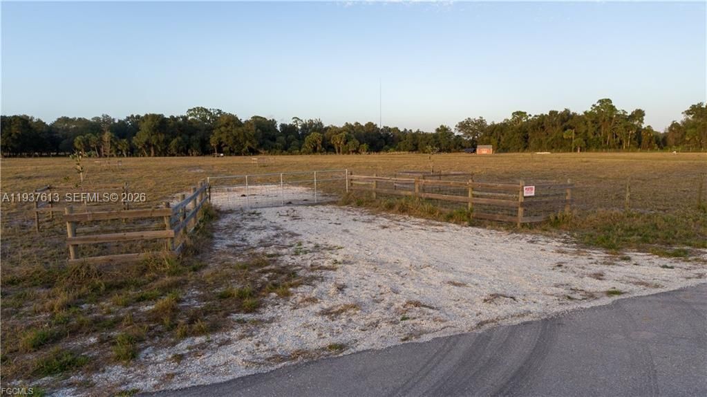 待售: $350,000 (10.00 acres)