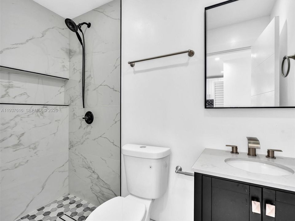 出租: $3,500 (3 贝兹, 2 浴室, 1554 平方英尺)