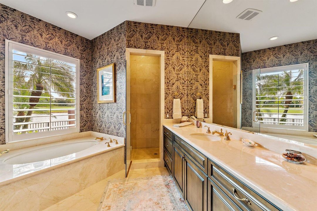 Vip suite bath