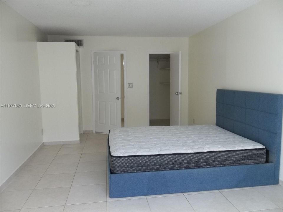 En Venta: $209,000 (1 camas, 1 baños, 820 Pies cuadrados)