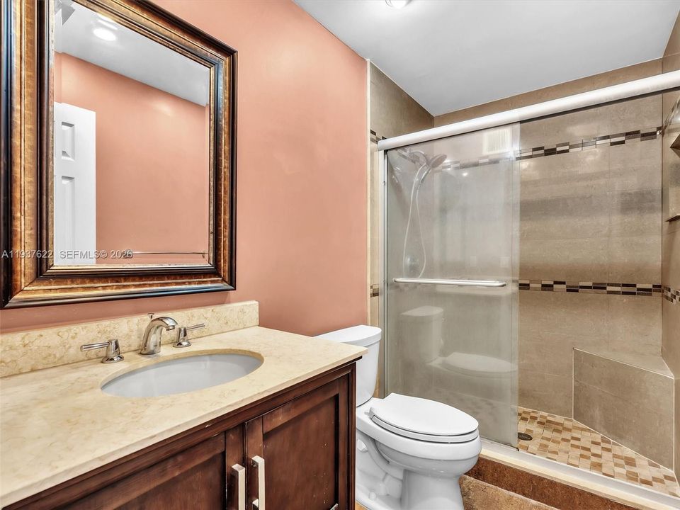 For Rent: $3,150 (2 beds, 2 baths, 1155 Square Feet)