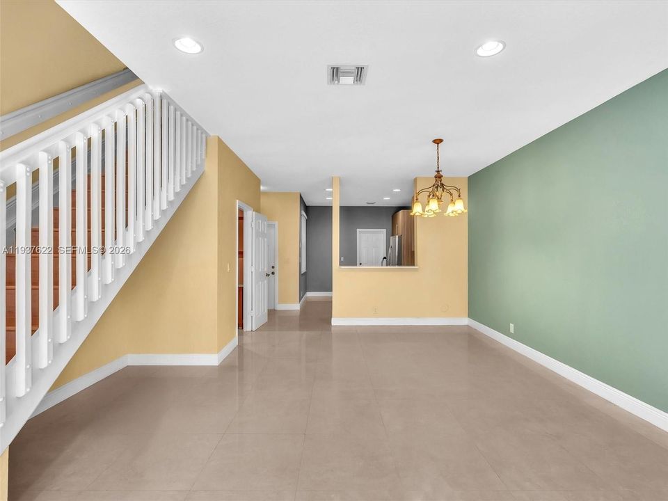 For Rent: $3,150 (2 beds, 2 baths, 1155 Square Feet)