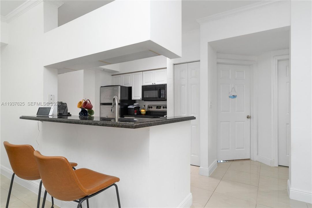 For Sale: $540,000 (3 beds, 2 baths, 1264 Square Feet)