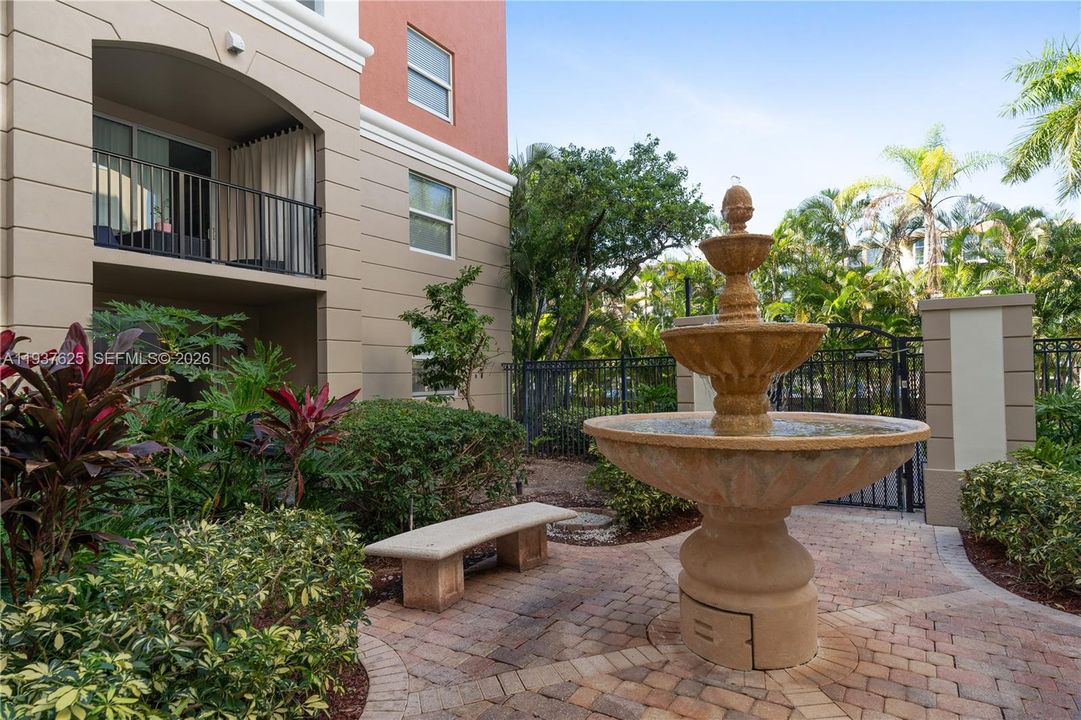 For Sale: $540,000 (3 beds, 2 baths, 1264 Square Feet)