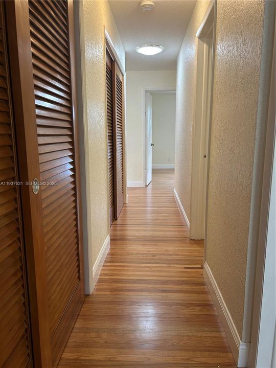 For Rent: $3,300 (3 beds, 2 baths, 1232 Square Feet)