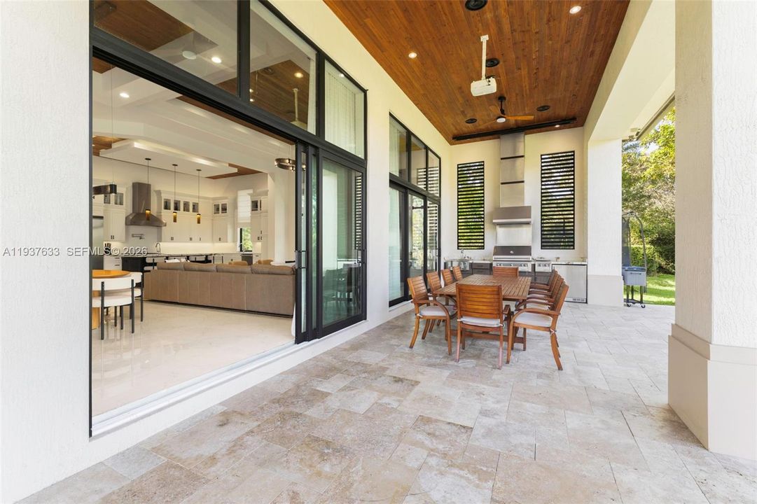 En Venta: $3,500,000 (4 camas, 4 baños, 4484 Pies cuadrados)