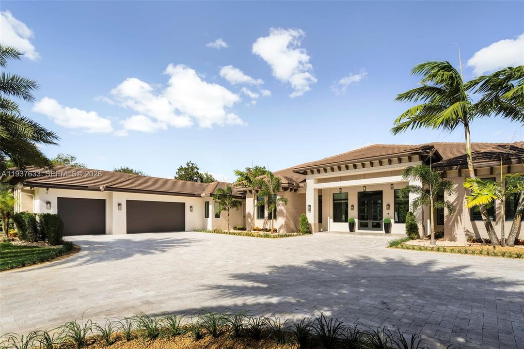 En Venta: $3,500,000 (4 camas, 4 baños, 4484 Pies cuadrados)