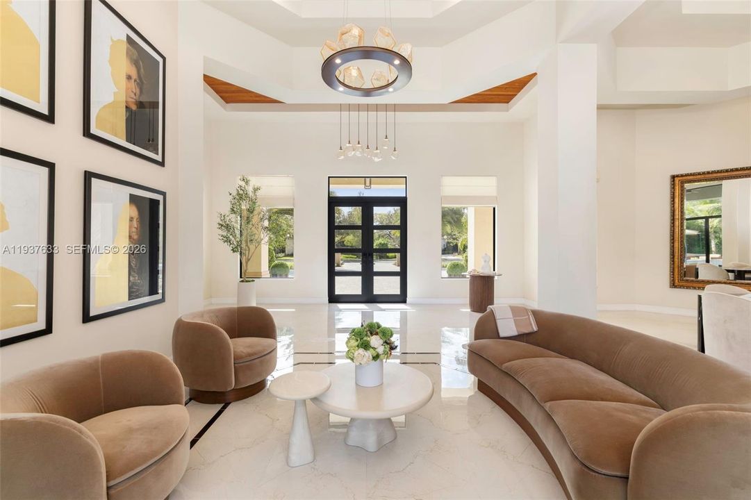 En Venta: $3,500,000 (4 camas, 4 baños, 4484 Pies cuadrados)