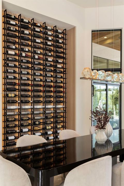 En Venta: $3,500,000 (4 camas, 4 baños, 4484 Pies cuadrados)