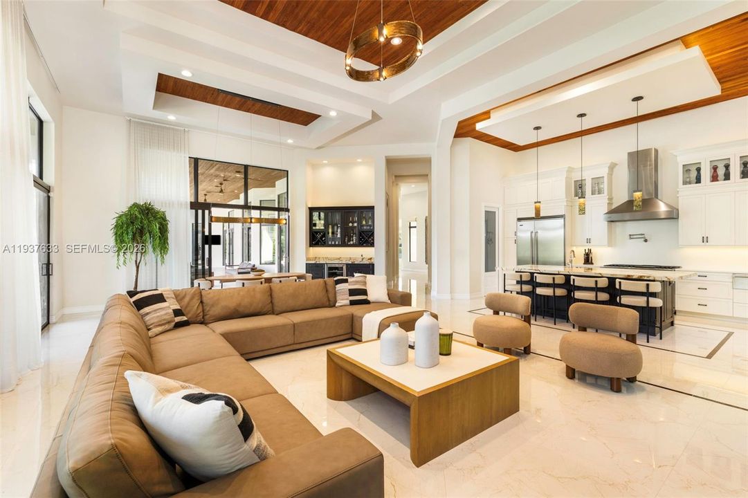 En Venta: $3,500,000 (4 camas, 4 baños, 4484 Pies cuadrados)