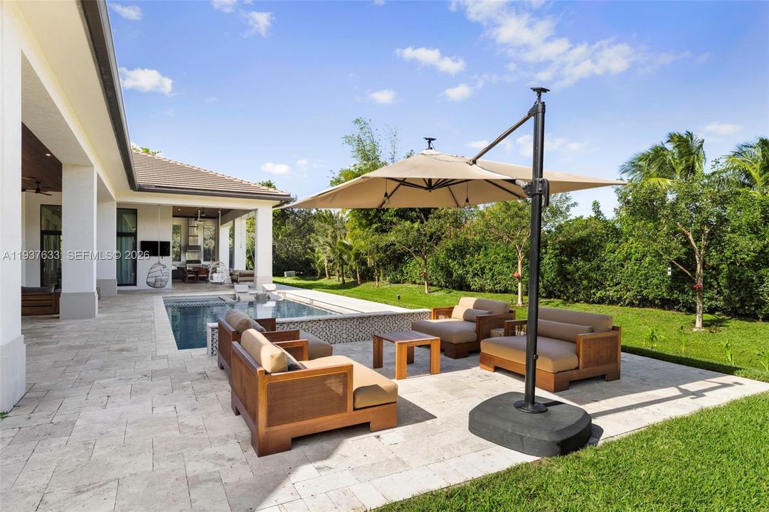 En Venta: $3,500,000 (4 camas, 4 baños, 4484 Pies cuadrados)