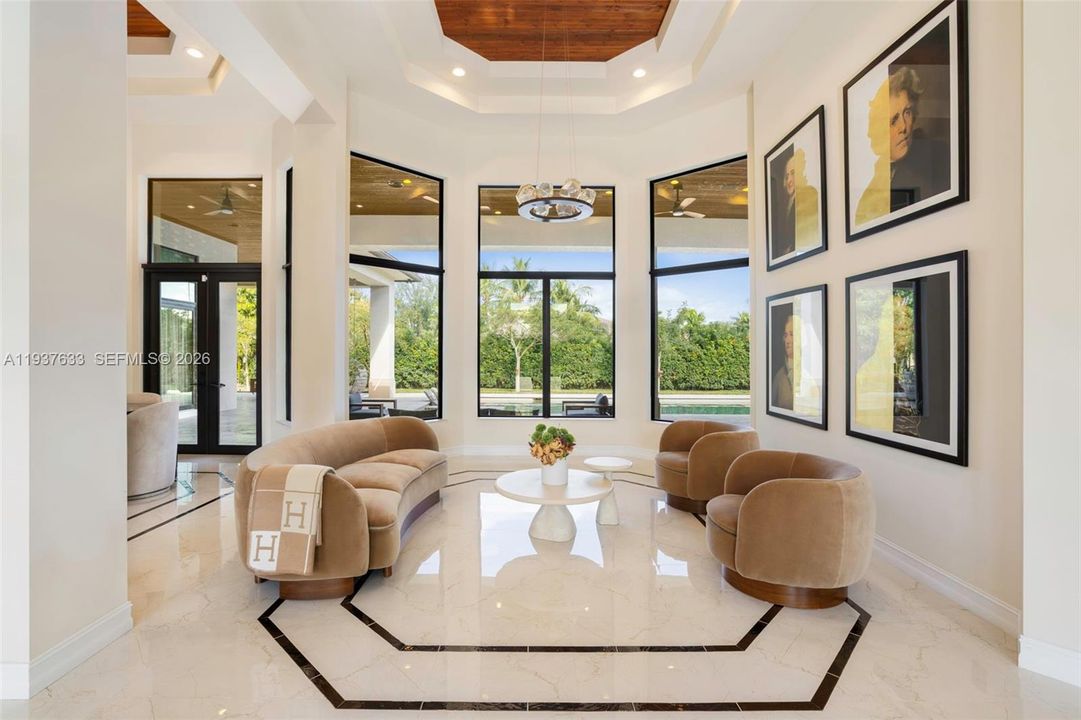 En Venta: $3,500,000 (4 camas, 4 baños, 4484 Pies cuadrados)