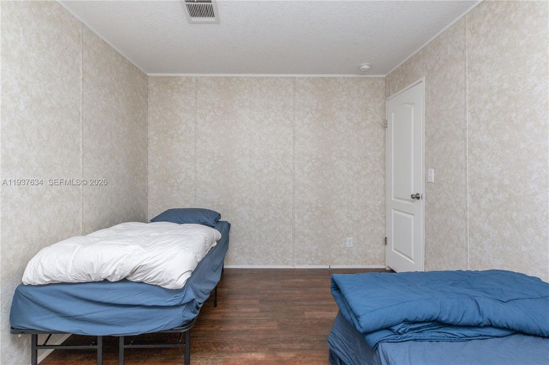 En Venta: $299,000 (3 camas, 2 baños, 1248 Pies cuadrados)