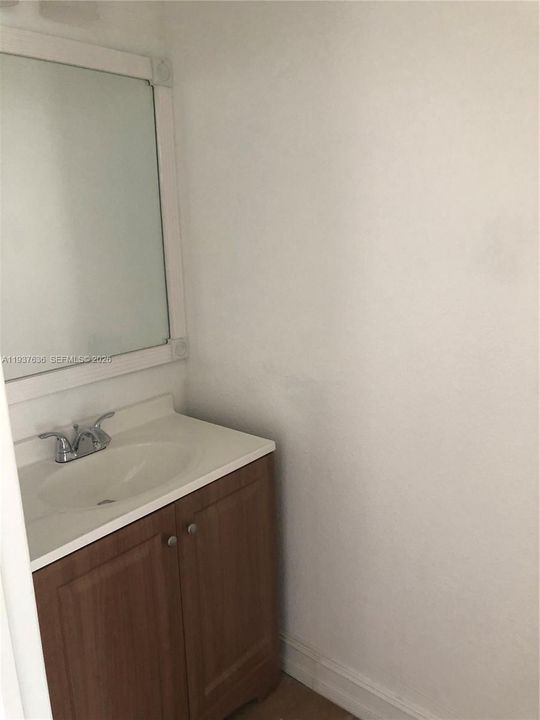 En Renta: $2,150 (2 camas, 2 baños, 940 Pies cuadrados)