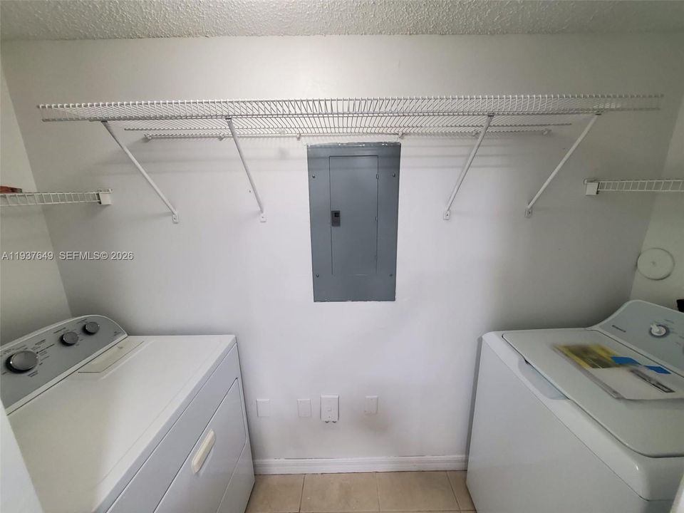 En Renta: $2,300 (2 camas, 2 baños, 1246 Pies cuadrados)