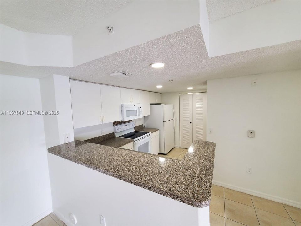 En Renta: $2,300 (2 camas, 2 baños, 1246 Pies cuadrados)