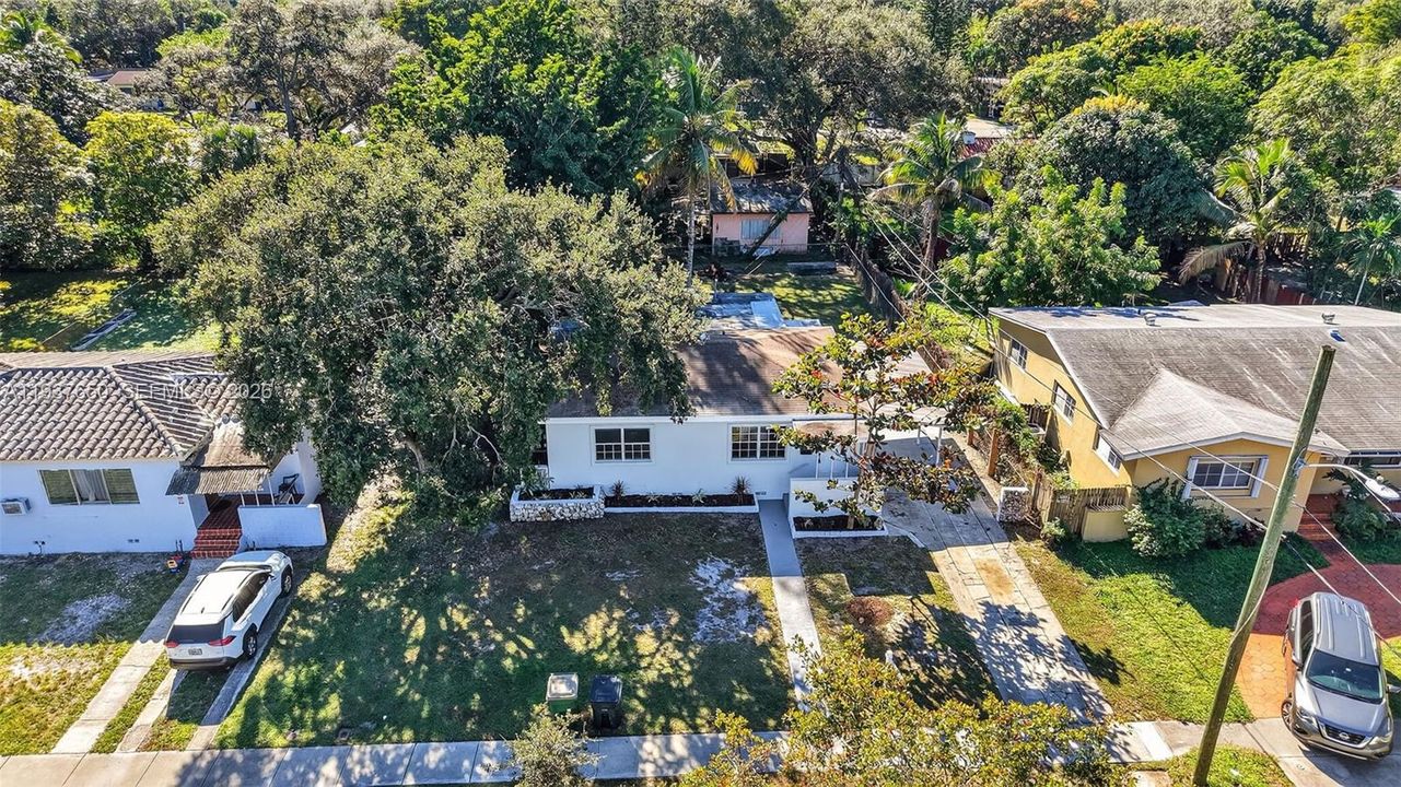 待售: $579,900 (3 贝兹, 2 浴室, 1282 平方英尺)