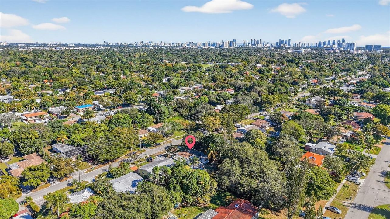 待售: $579,900 (3 贝兹, 2 浴室, 1282 平方英尺)