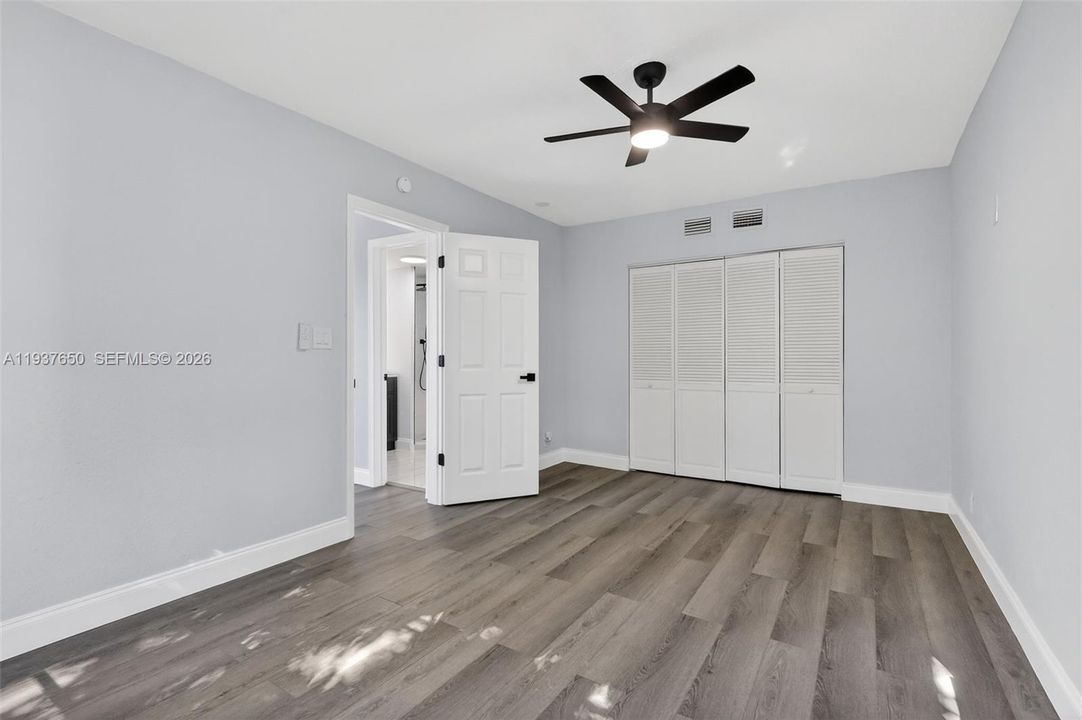 待售: $579,900 (3 贝兹, 2 浴室, 1282 平方英尺)