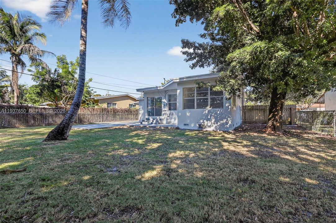 待售: $579,900 (3 贝兹, 2 浴室, 1282 平方英尺)