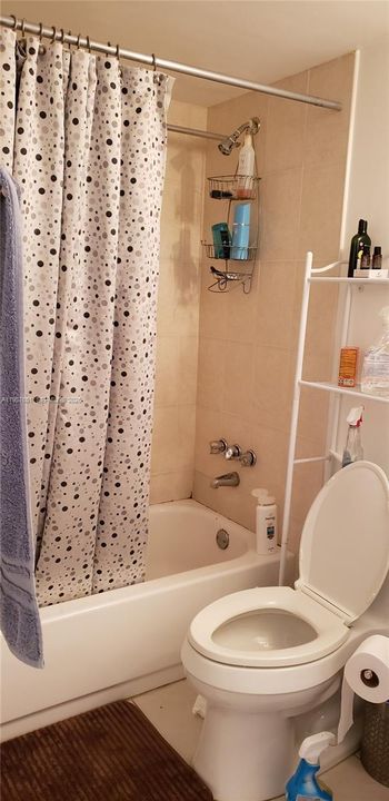 For Sale: $209,900 (1 beds, 1 baths, 820 Square Feet)