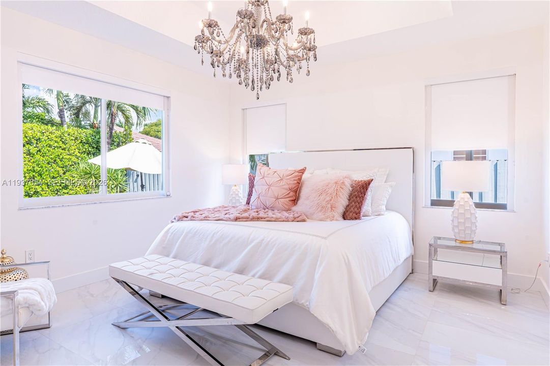 待售: $950,000 (3 贝兹, 3 浴室, 1941 平方英尺)