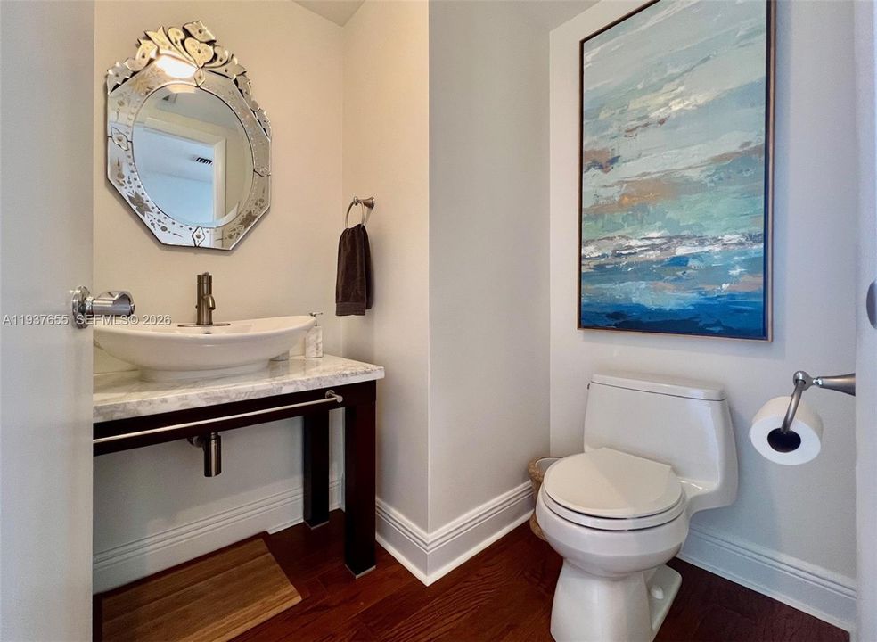 En Venta: $2,100,000 (3 camas, 3 baños, 2078 Pies cuadrados)