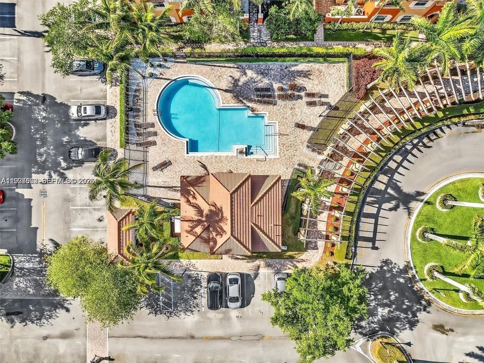 For Sale: $418,000 (3 beds, 2 baths, 1256 Square Feet)