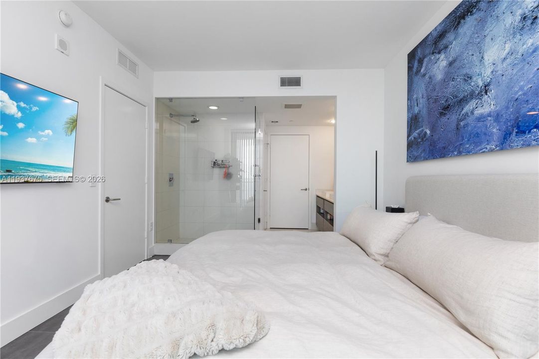 En Venta: $999,000 (3 camas, 2 baños, 1395 Pies cuadrados)