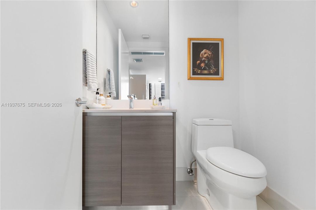 En Venta: $999,000 (3 camas, 2 baños, 1395 Pies cuadrados)