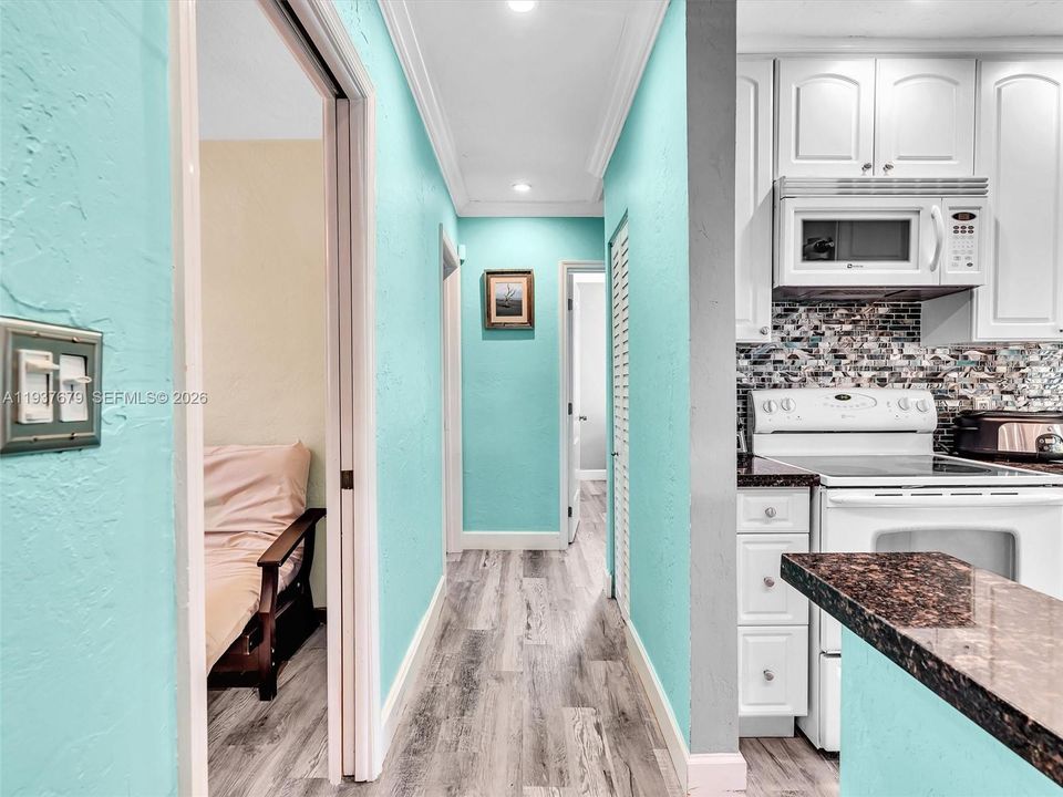 En Venta: $475,000 (3 camas, 1 baños, 925 Pies cuadrados)