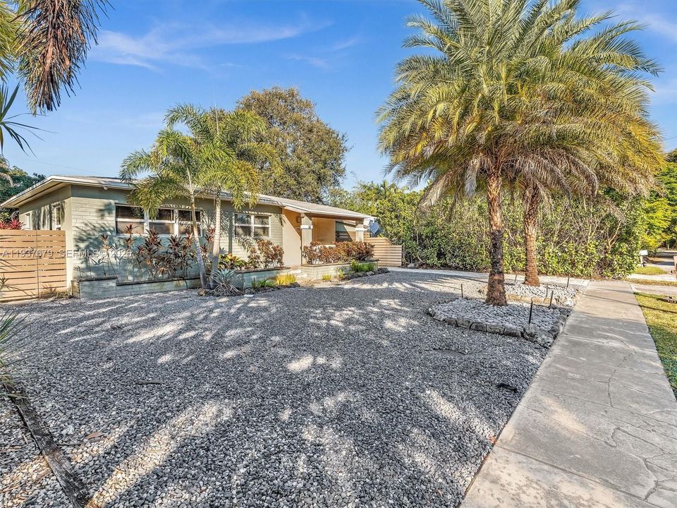 En Venta: $475,000 (3 camas, 1 baños, 925 Pies cuadrados)