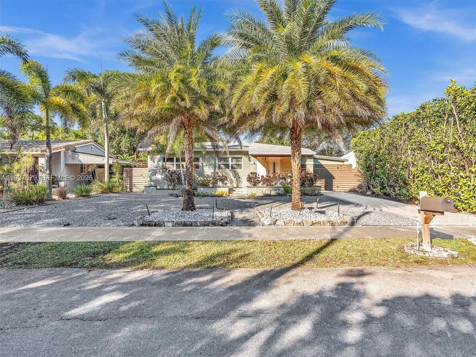 En Venta: $475,000 (3 camas, 1 baños, 925 Pies cuadrados)