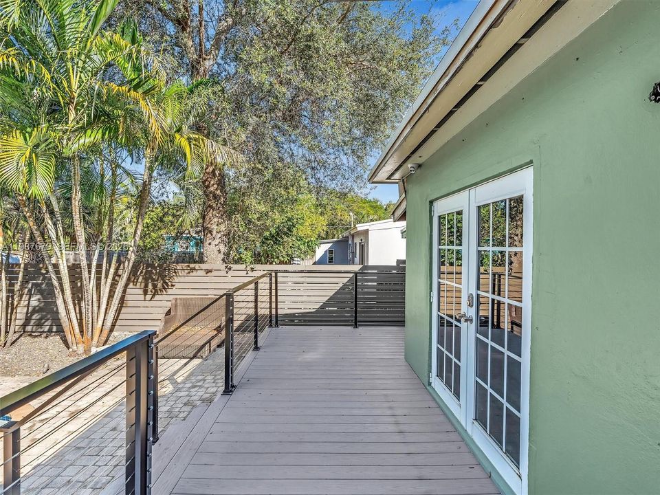 En Venta: $475,000 (3 camas, 1 baños, 925 Pies cuadrados)