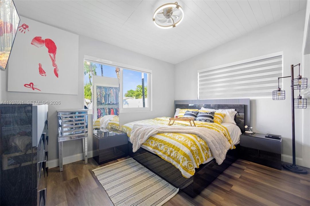 For Rent: $8,500 (3 beds, 2 baths, 1554 Square Feet)