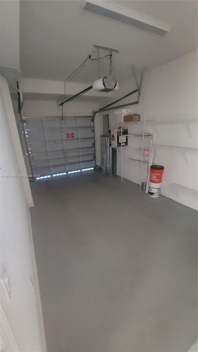 For Rent: $2,600 (2 beds, 2 baths, 1678 Square Feet)