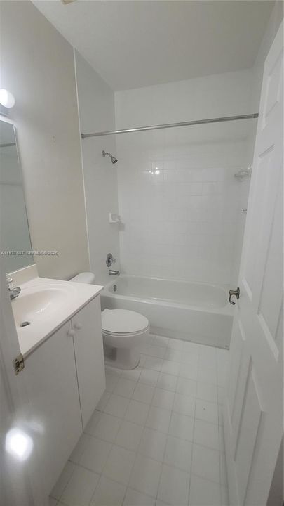 For Rent: $2,600 (2 beds, 2 baths, 1678 Square Feet)