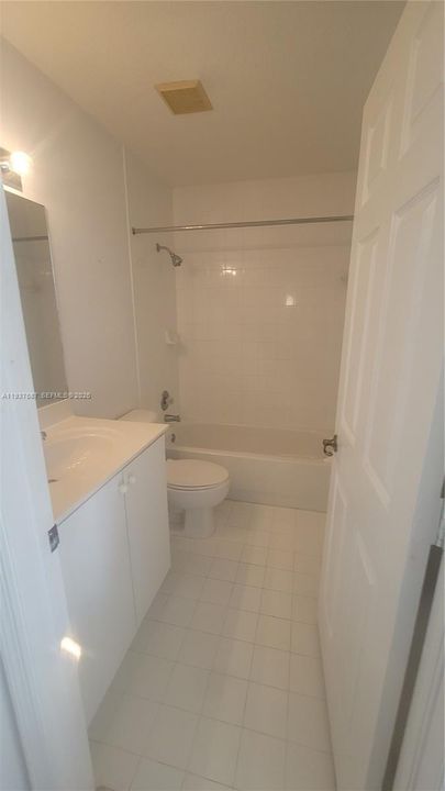 For Rent: $2,600 (2 beds, 2 baths, 1678 Square Feet)