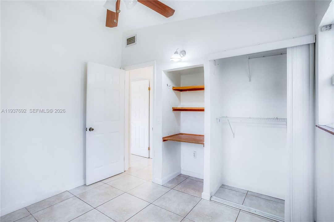 En Venta: $329,999 (2 camas, 1 baños, 704 Pies cuadrados)