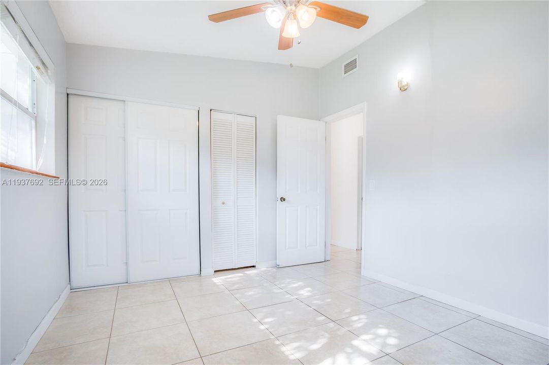 En Venta: $329,999 (2 camas, 1 baños, 704 Pies cuadrados)