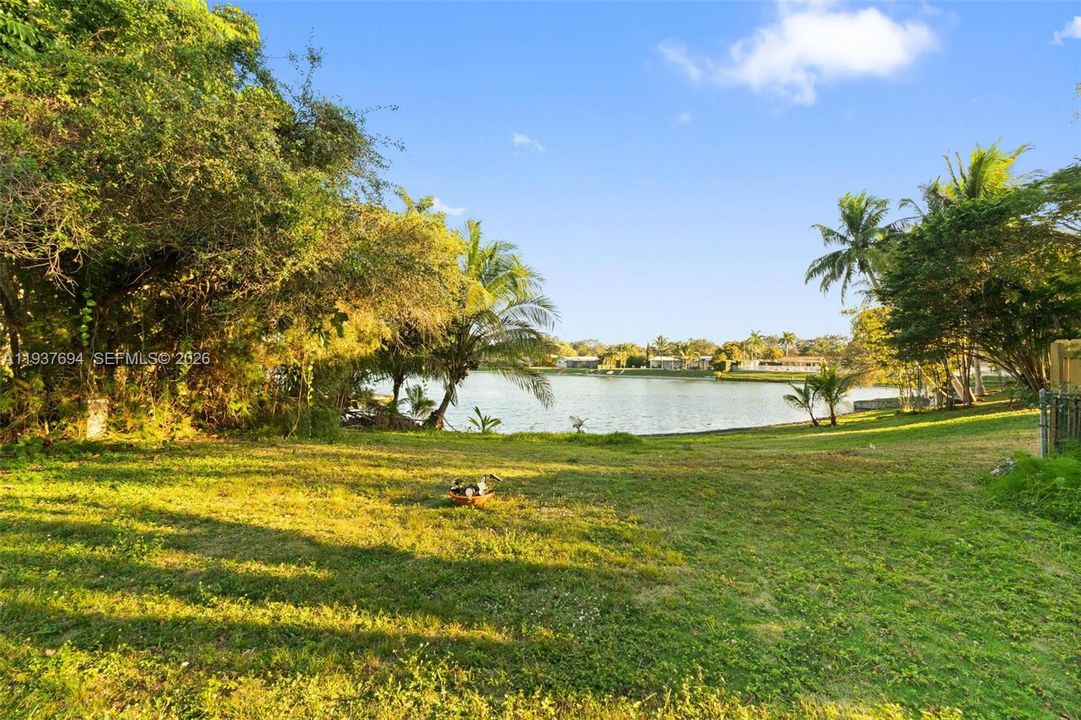 待售: $1,099,999 (3 贝兹, 2 浴室, 1686 平方英尺)